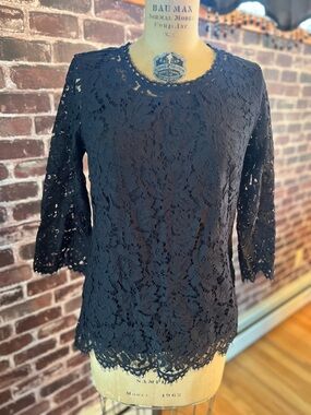 Isaac Mizrahi Black Floral Lace Three-Quarter Sleeve Blouse
